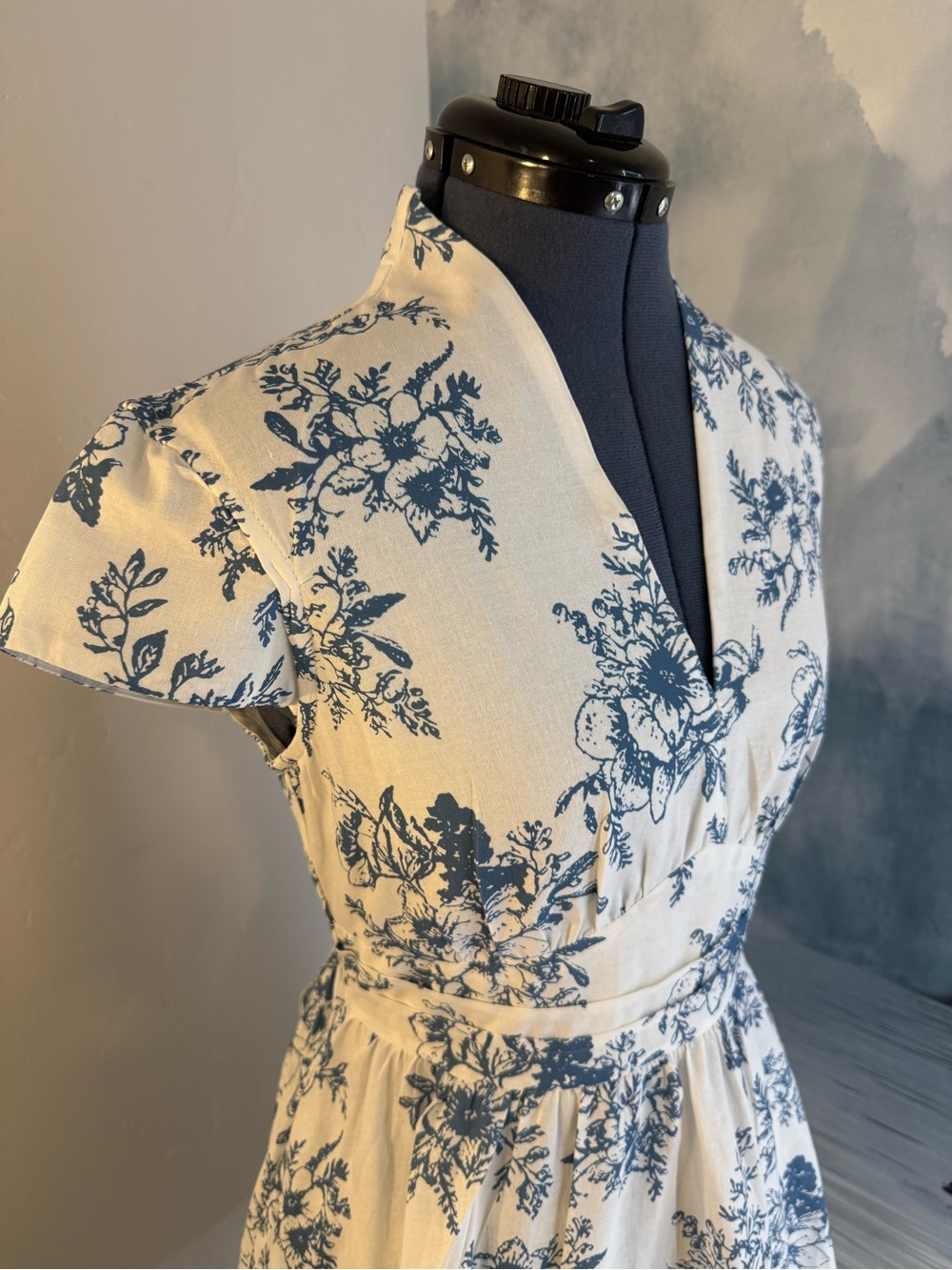 Blue Floral V-Neck Midi Dress - Women# 258 - Picture 2 of 7